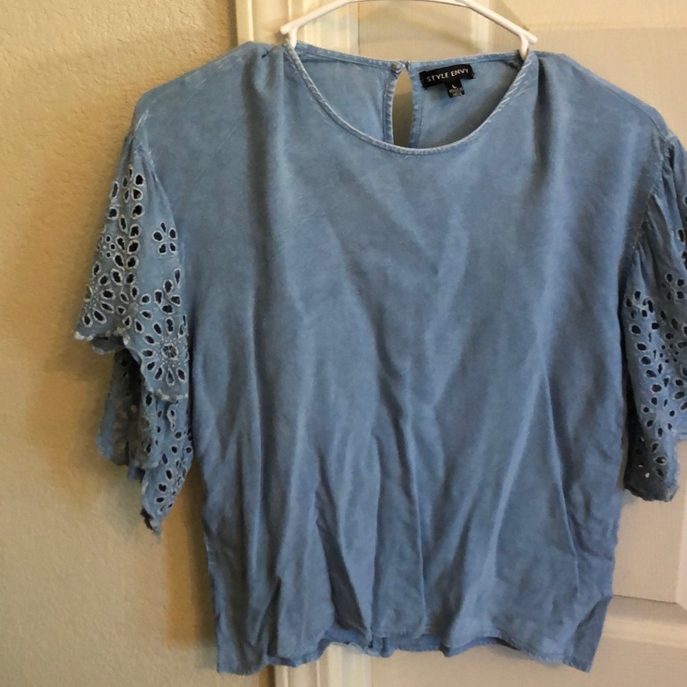 Flowy shirt